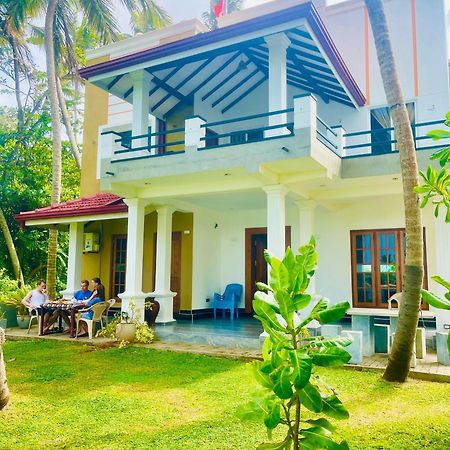 Maha Oya Lodge ワイッカル エクステリア 写真