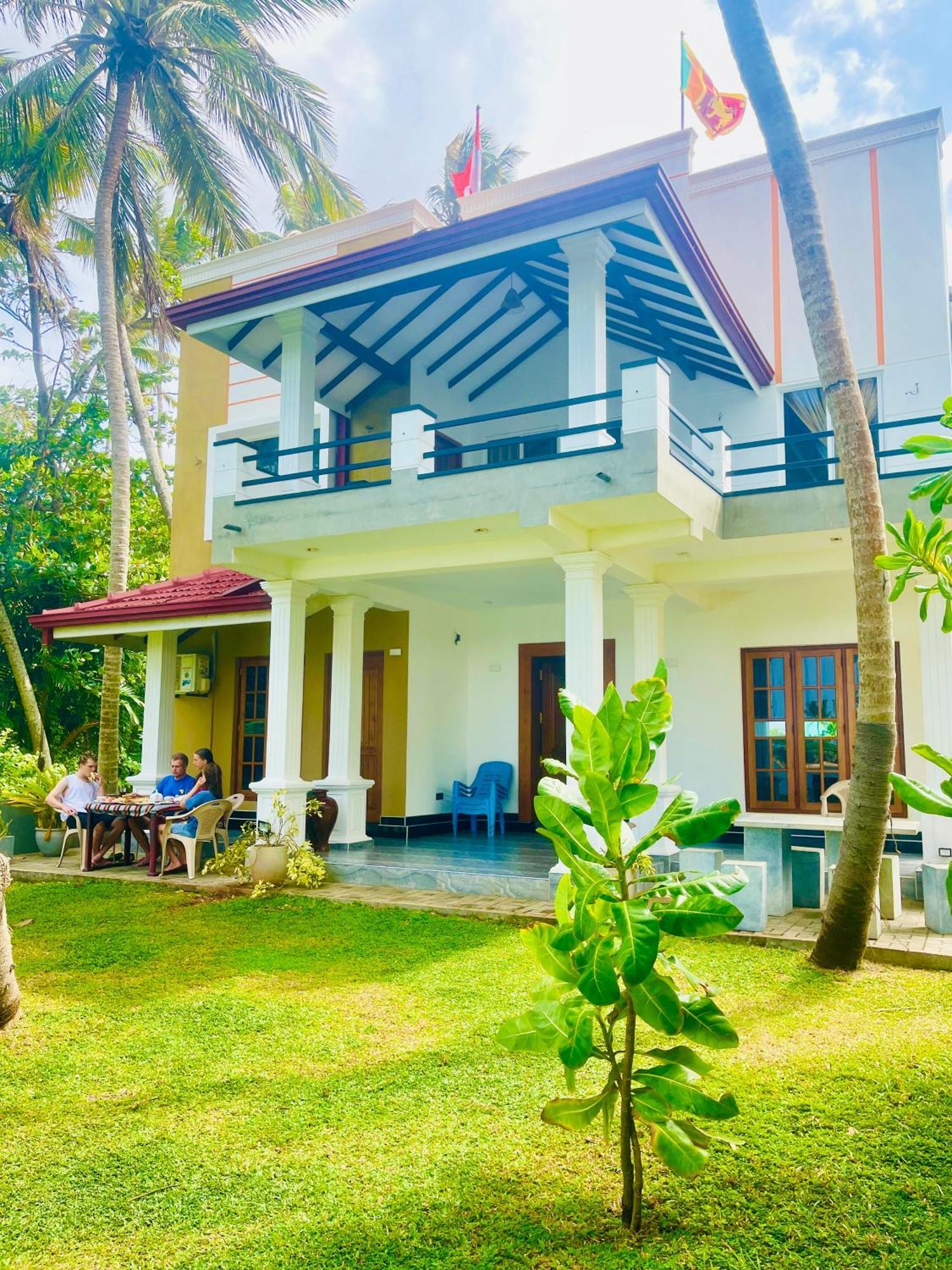 Maha Oya Lodge ワイッカル エクステリア 写真